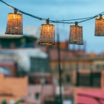 Abendmagie auf dem Balkon: Beleuchtungsideen für pure Entspannung