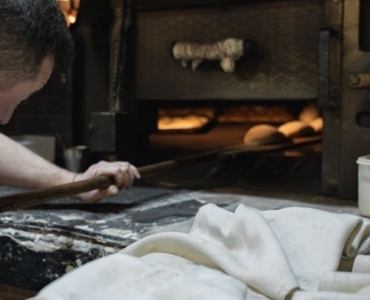 Dein Brotbackofen aus Schamott: Vom ersten Stein zur knusprigen Kruste